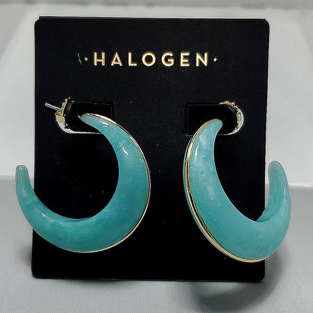 Nordstrom gold seafoam semi hoop earrings